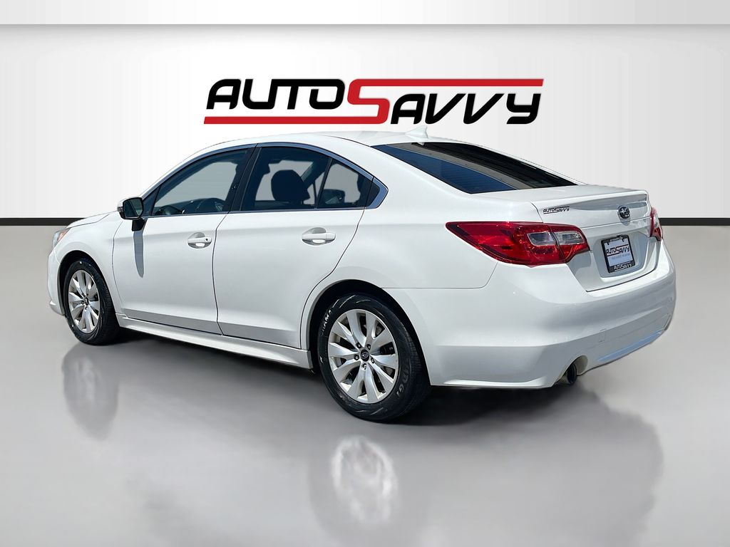 Used 2016 White Subaru 2.5i image 5