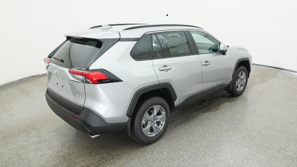 Thumbnail: 2025 Toyota RAV4 - 12