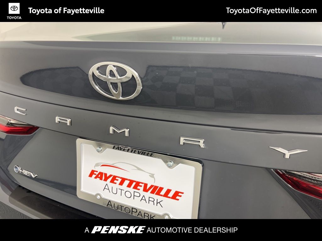Thumbnail: 2025 Toyota Camry - 15