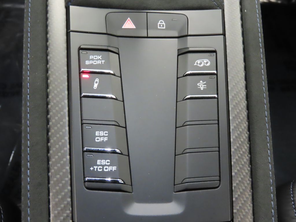 Thumbnail: 2024 Porsche 718 Cayman - 32