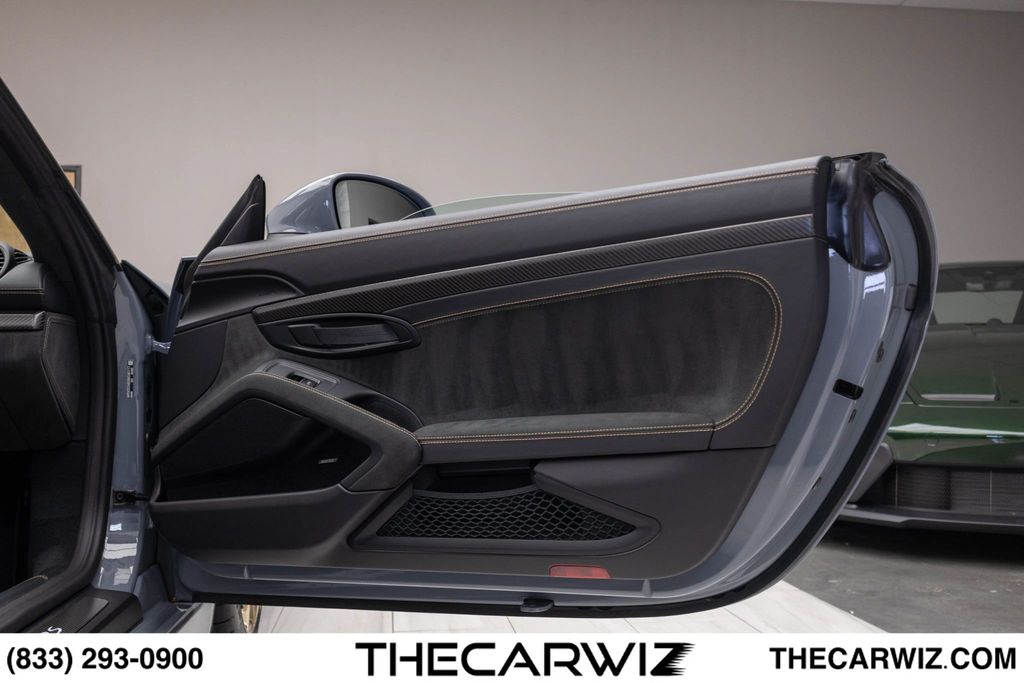 2024 Porsche 718 Spyder RS - Photo 70