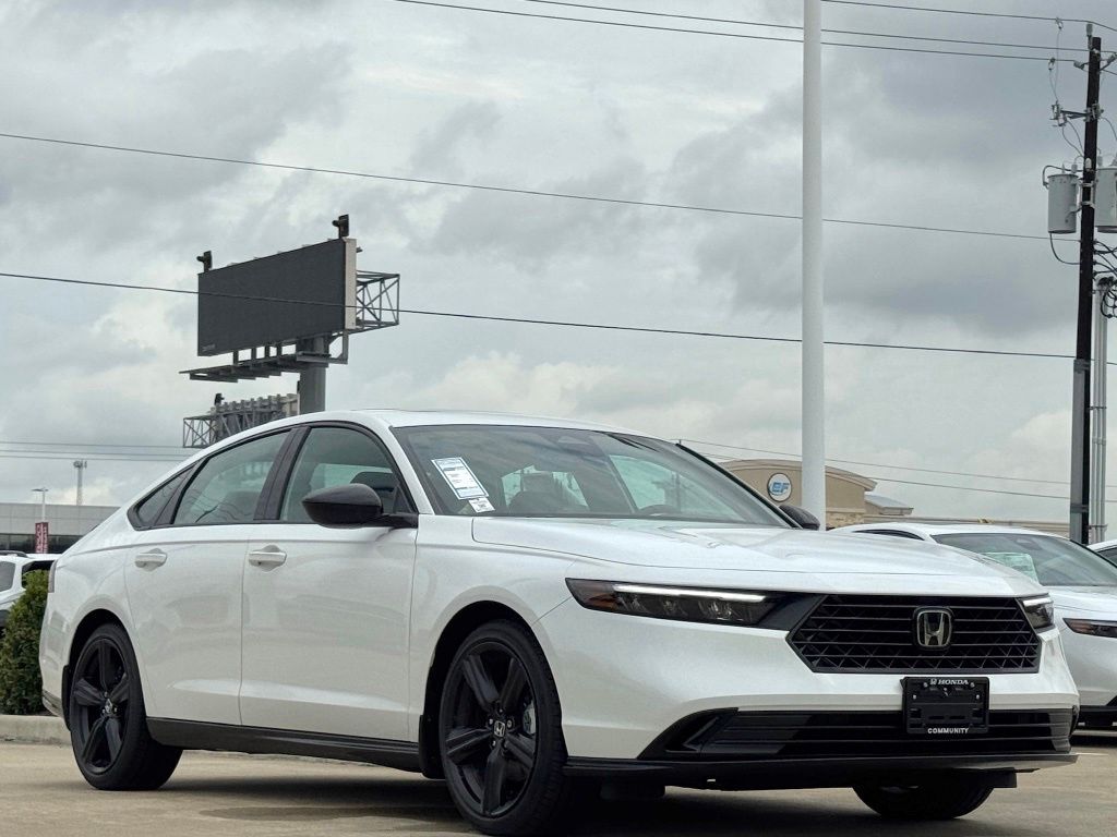 2026 Honda Accord Hybrid Sport-L  at Community Honda