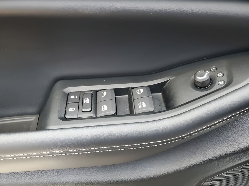 Used Car 2024 Jeep Grand Cherokee L  Altitude X For Sale Under $40,000 In Austin, Texas