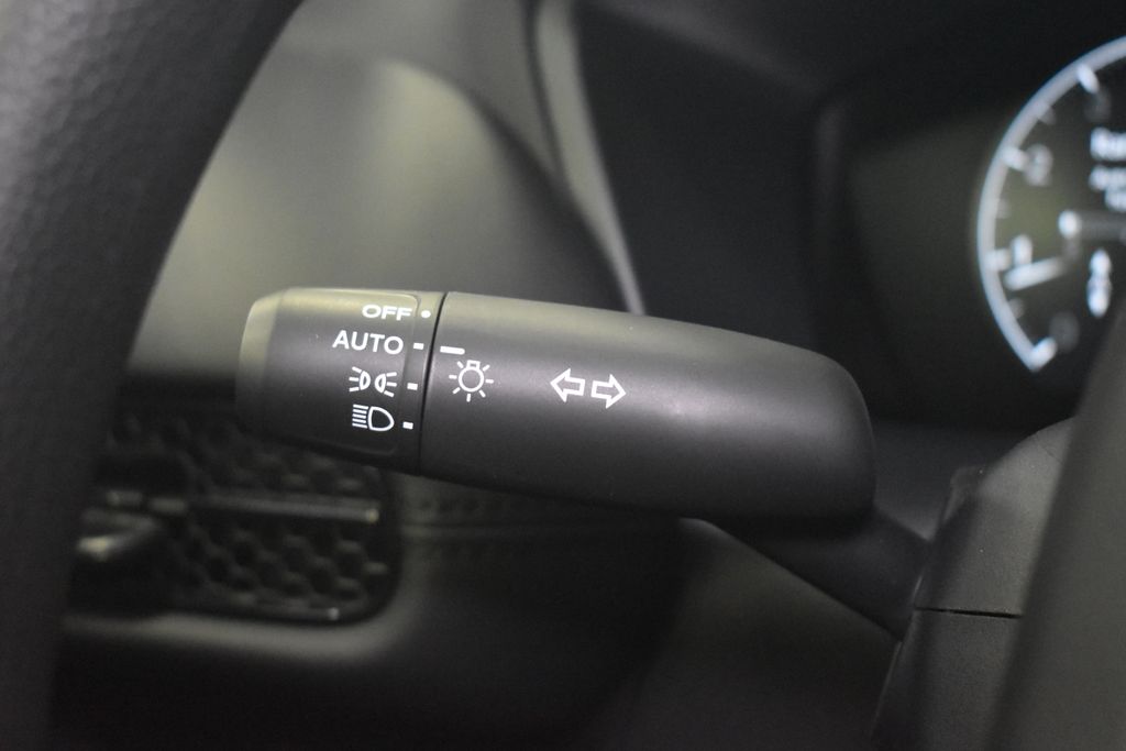 Thumbnail: 2026 Honda HR-V - 14