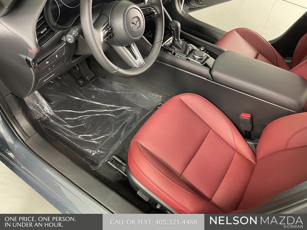 2026 Mazda Mazda3 Carbon Edition - Photo 20