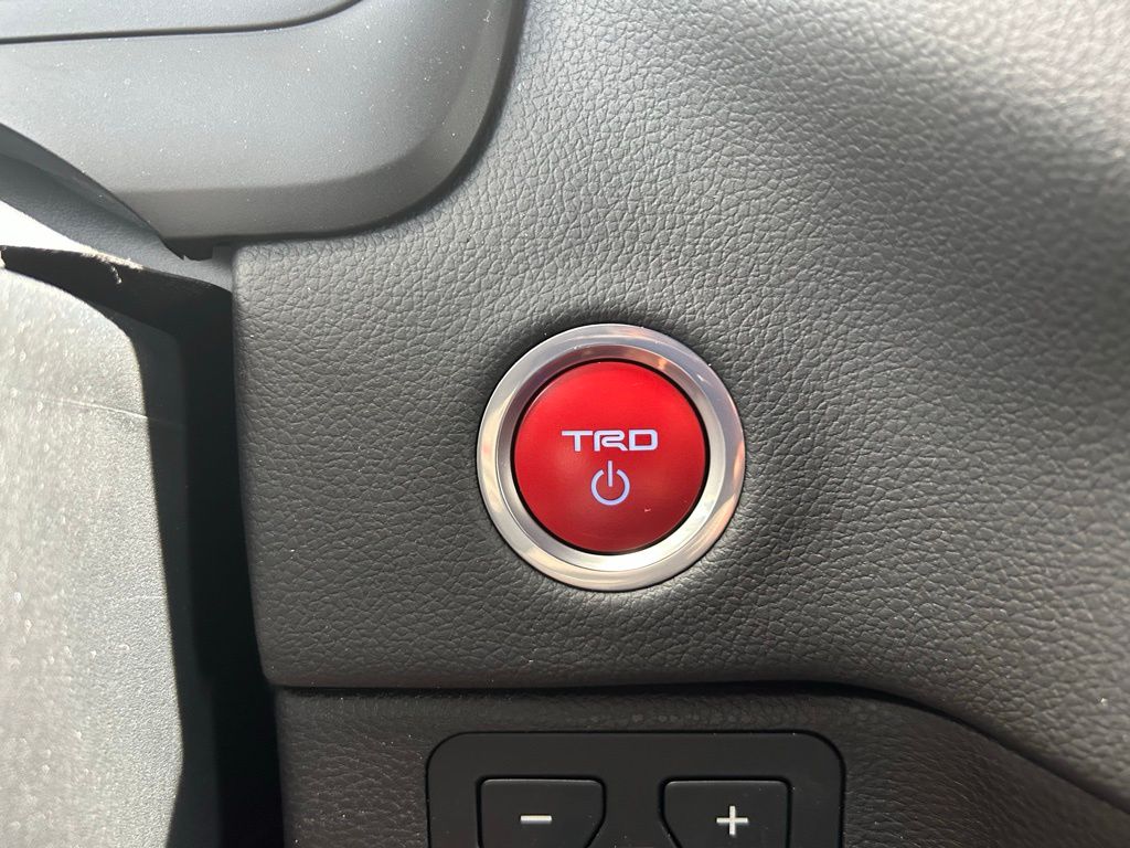 2024 Toyota Sequoia TRD Pro 24