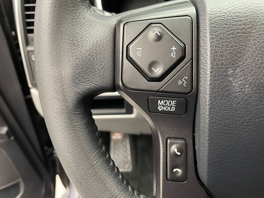 Thumbnail: 2018 Toyota Sequoia - 22