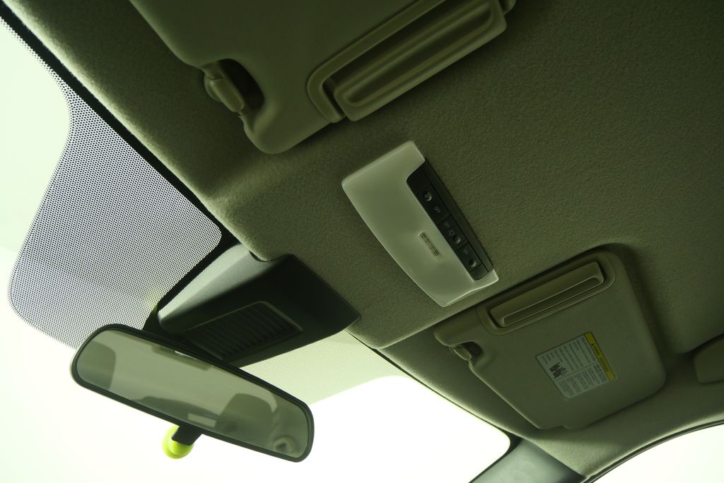 Thumbnail: 2020 Nissan Kicks - 17