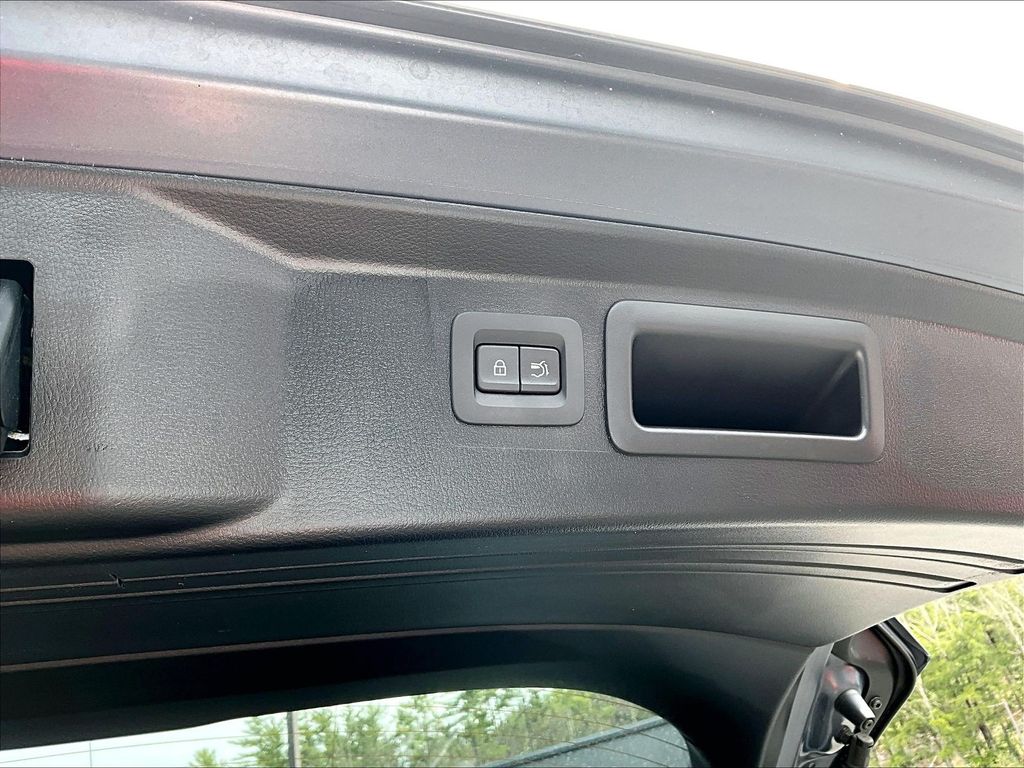 2024 Mazda CX-50 — photo 26