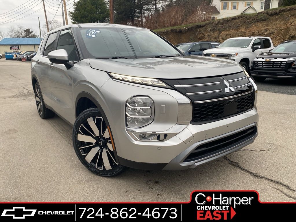 2025 Mitsubishi Outlander SE FWD