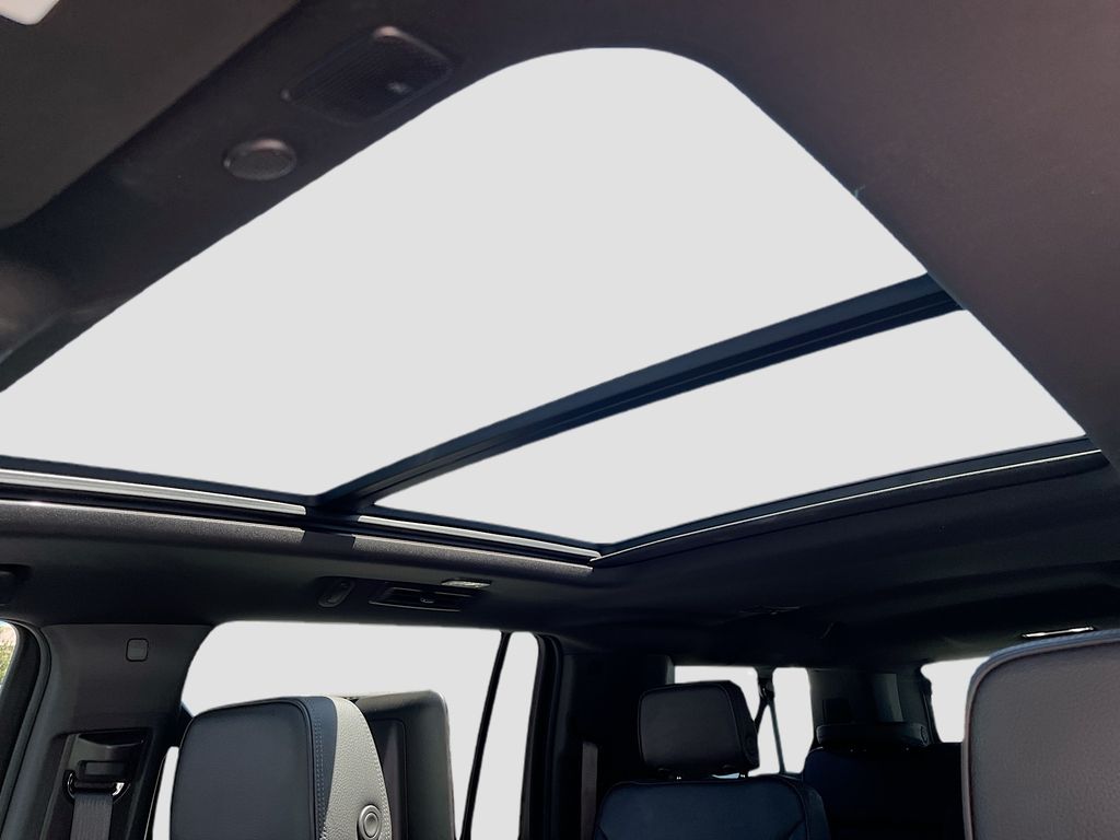 Used 2023 Black GMC Denali image 23