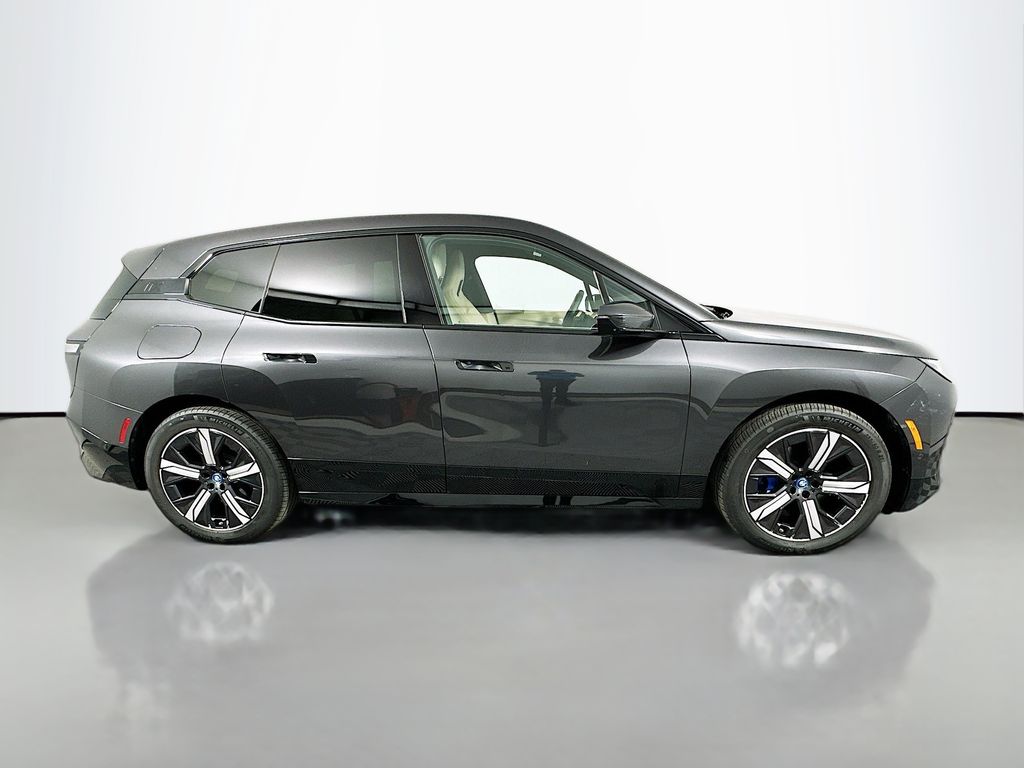 Thumbnail: 2024 BMW iX - 4