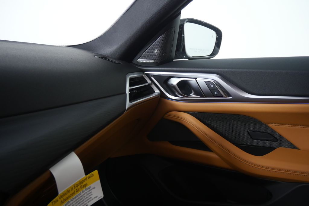 Thumbnail: 2026 BMW i4 - 26