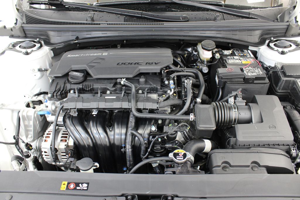 used 2025 Kia K4 car