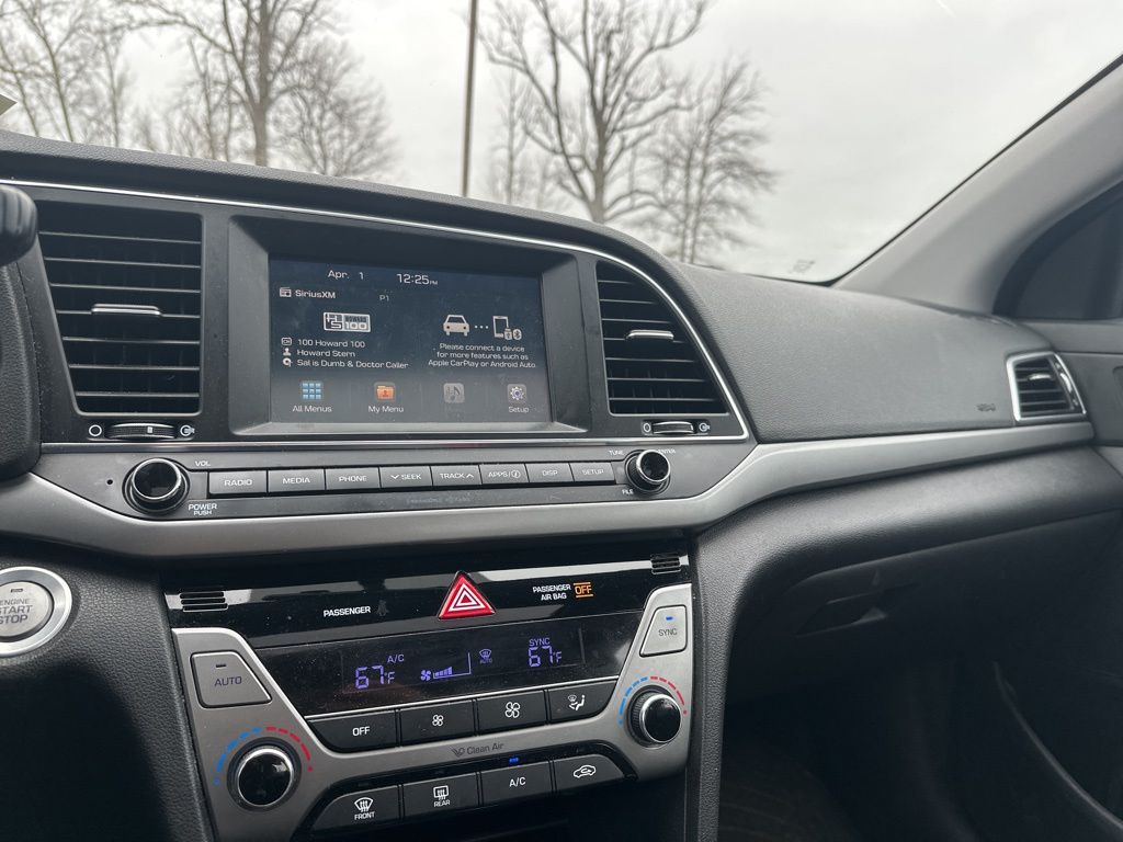 Used 2017 Blue Hyundai Value Edition image 11