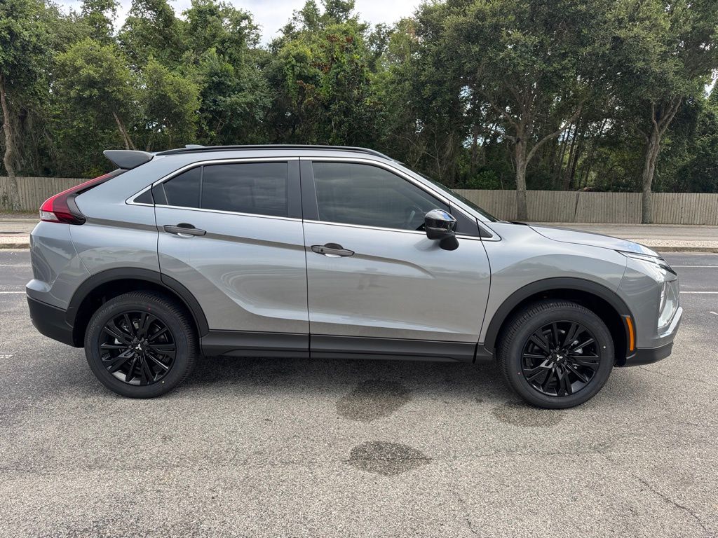 2025 Mitsubishi Eclipse Cross SEL photo 8