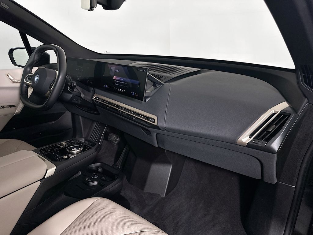 Thumbnail: 2024 BMW iX - 29