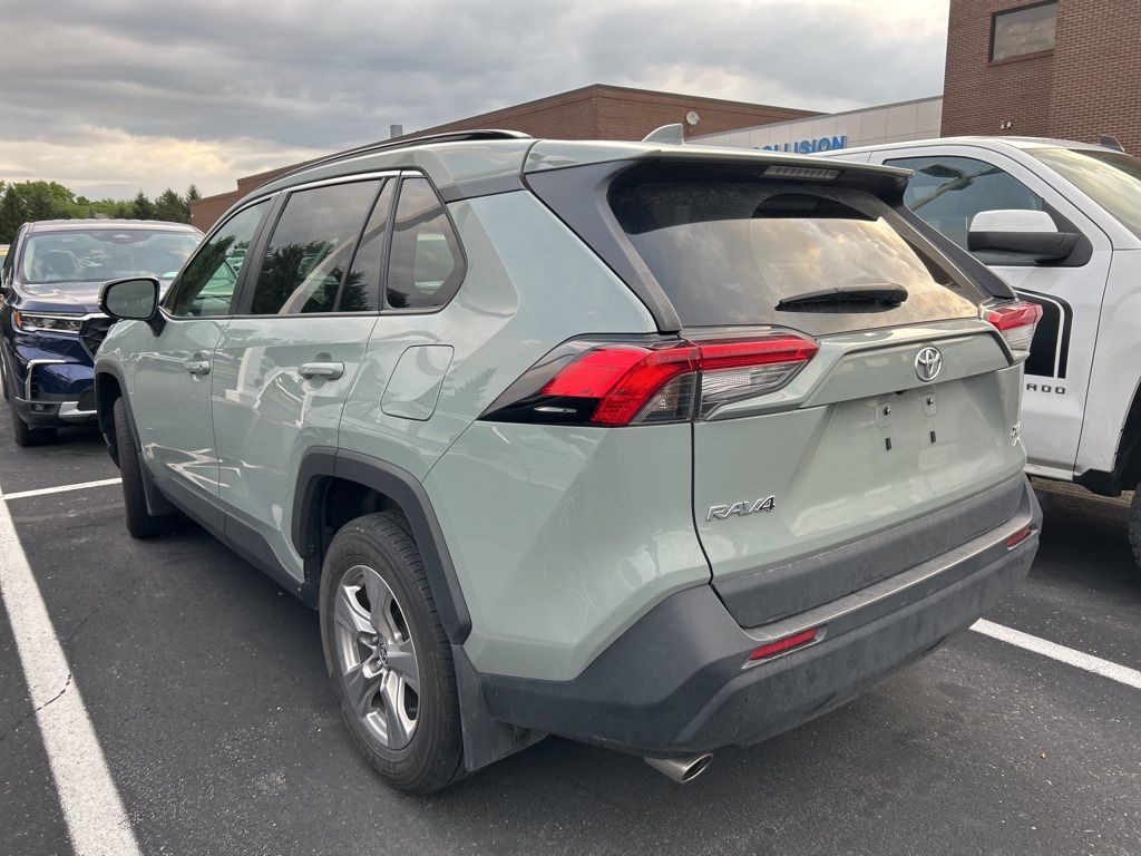 Thumbnail: 2022 Toyota RAV4 - 2