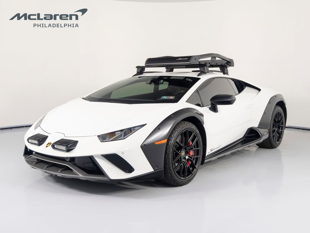 Bianco Monocerus Metallic 2023 Lamborghini Huracan Coupe All-Wheel Drive 7-Speed Manual