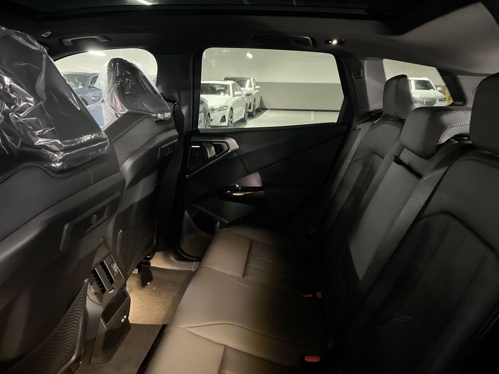 Thumbnail: 2026 BMW X3 - 23