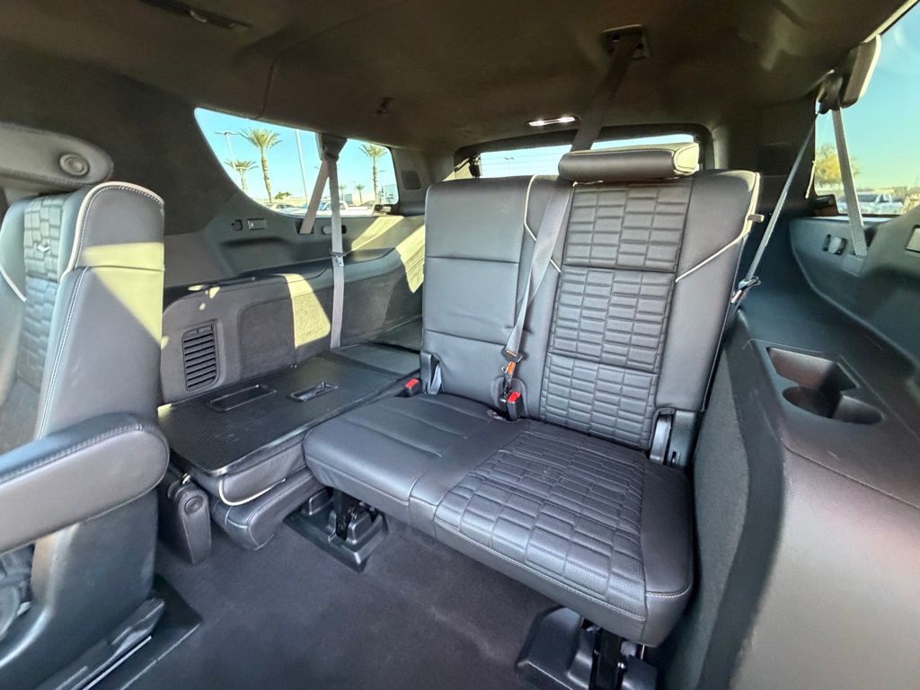 Thumbnail: 2023 Cadillac Escalade - 19