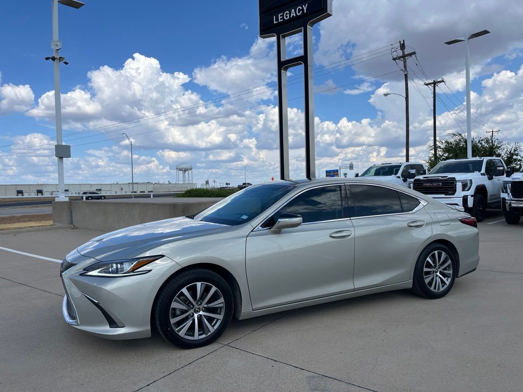 2021 Lexus ES 350