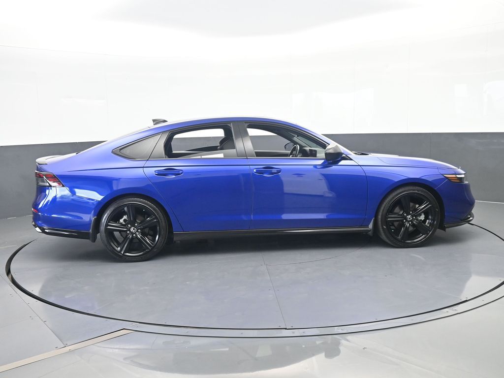 Used 2024 Pearl Honda Sport-L image 7