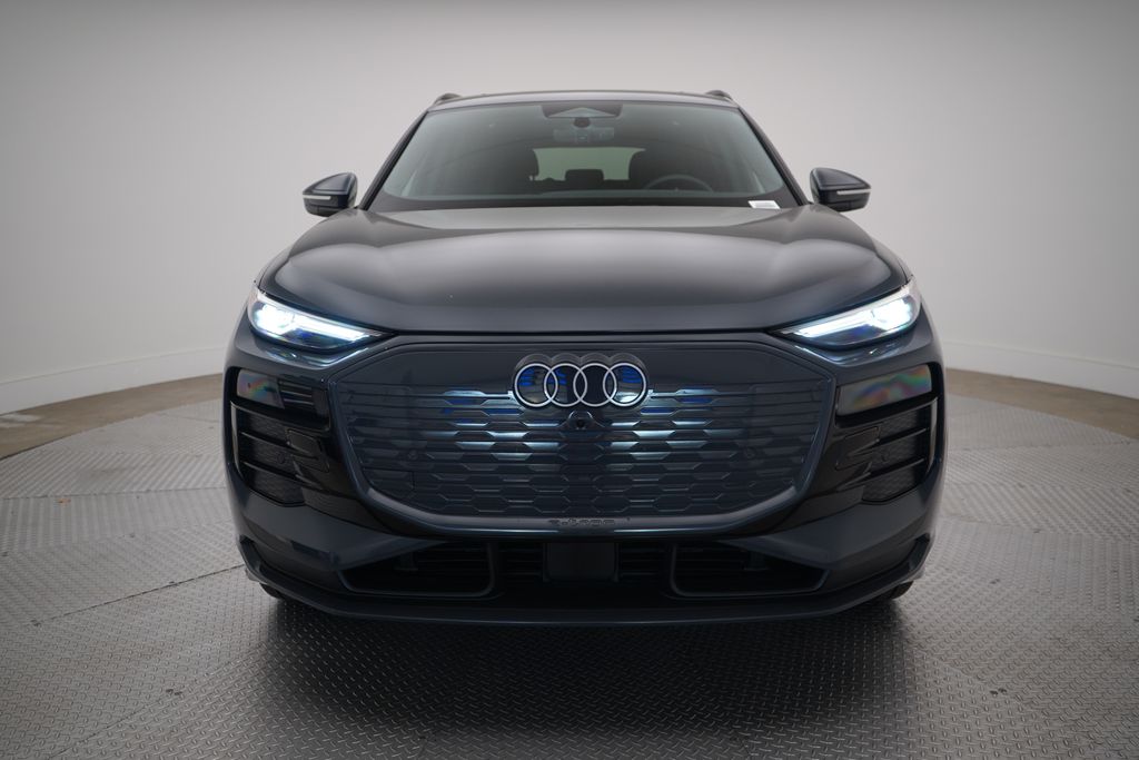 Thumbnail: 2027 Audi Q6 e-tron - 5