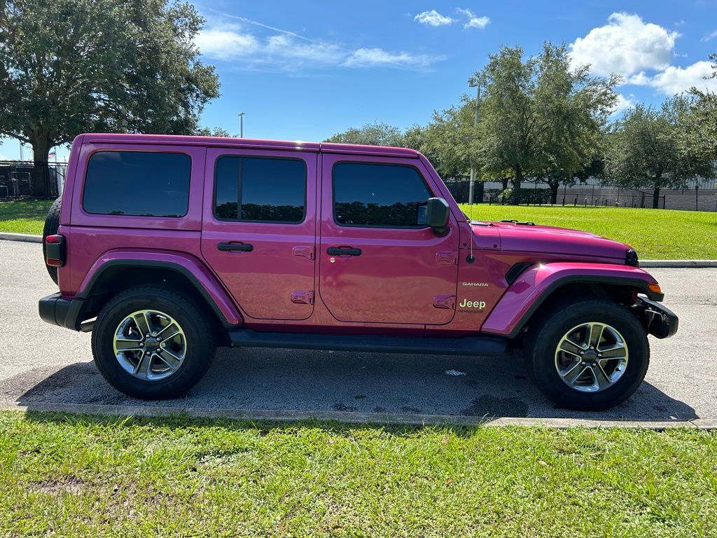 Thumbnail: 2022 Jeep Wrangler - 6