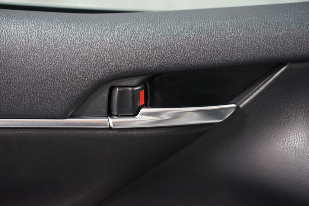 Thumbnail: 2024 Toyota Camry - 30