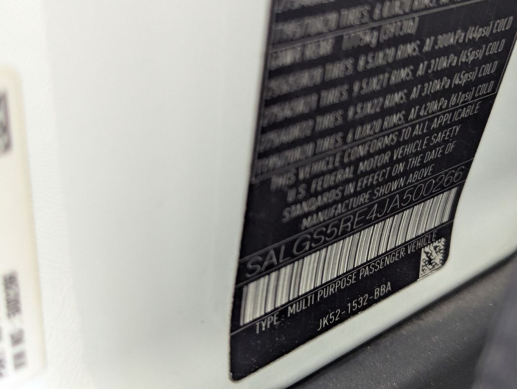 2018 Fuji White Land Rover Range Rover 5.0L V8 Supercharged 4X4 SUV