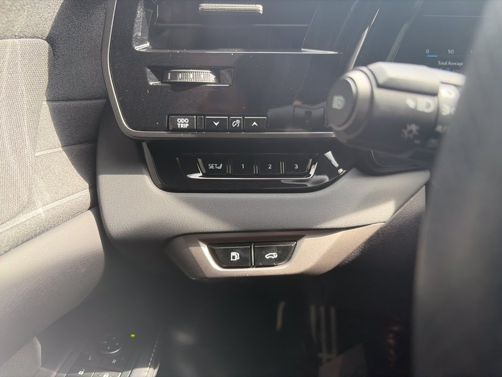 Certified Used 2025 Gray Lexus 500h F SPORT Performance image 21
