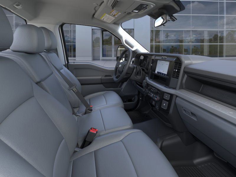 New 2026 Oxford White Ford F-450® XL image 11