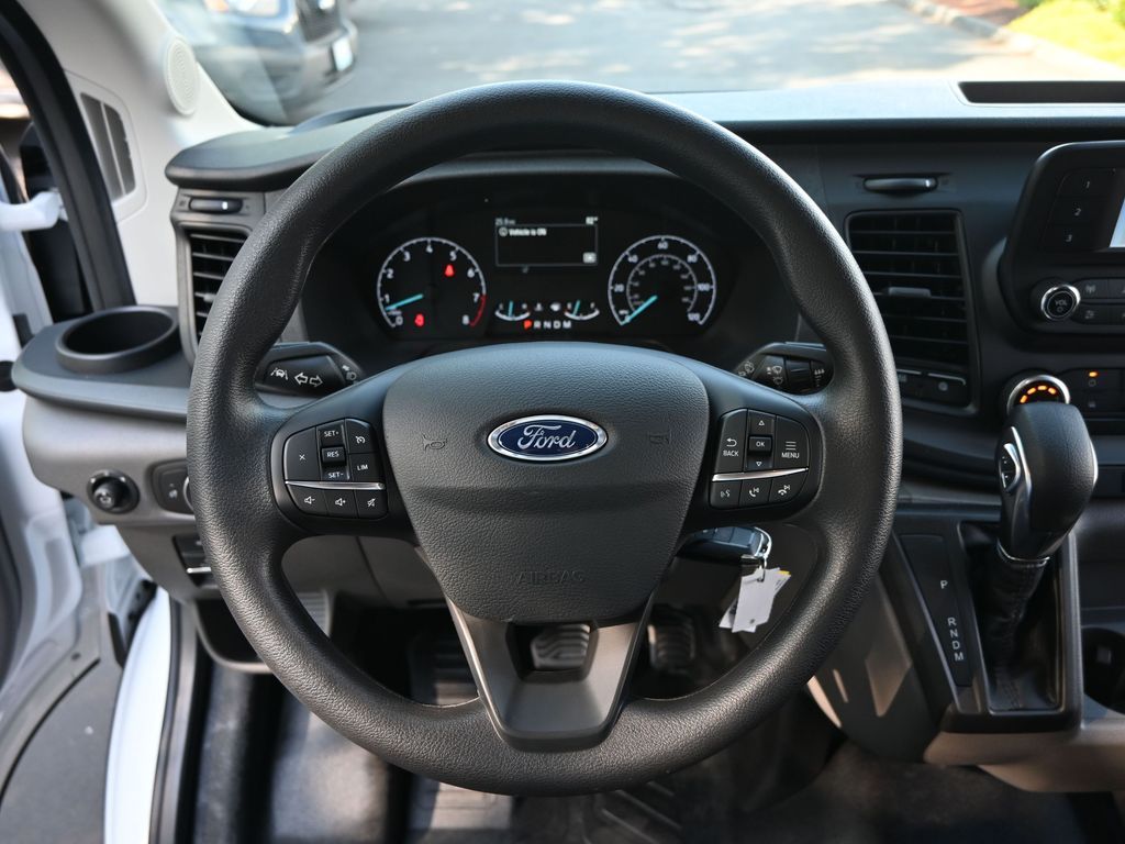 2025 Ford Transit 250