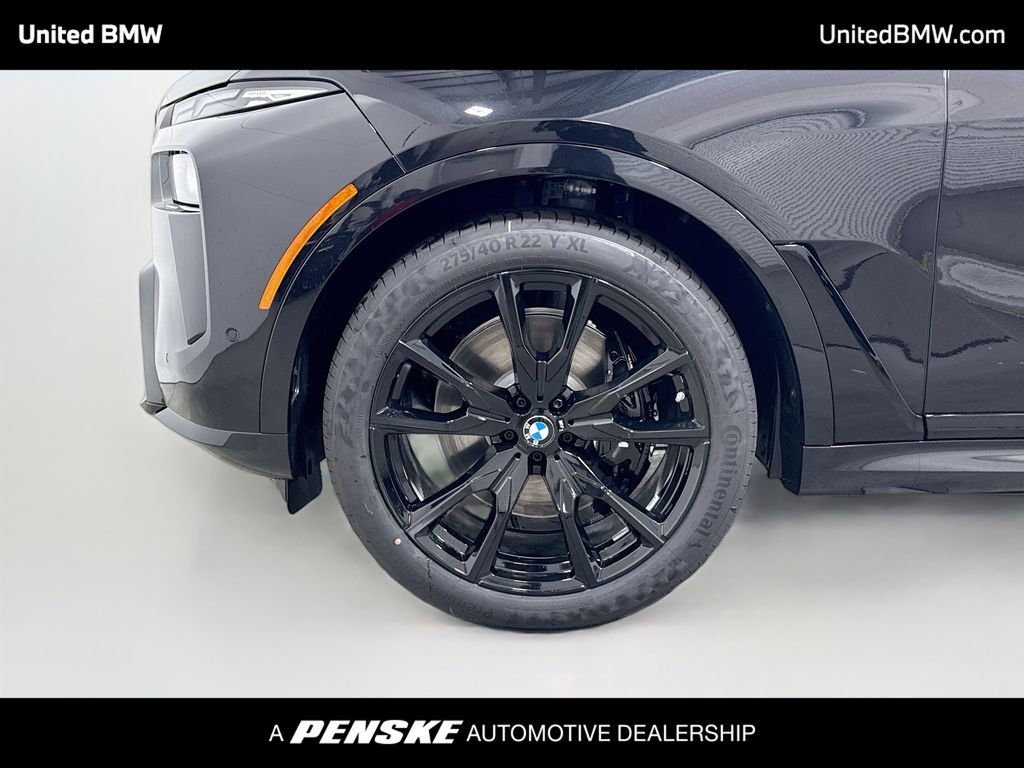 Thumbnail: 2027 BMW X7 - 9
