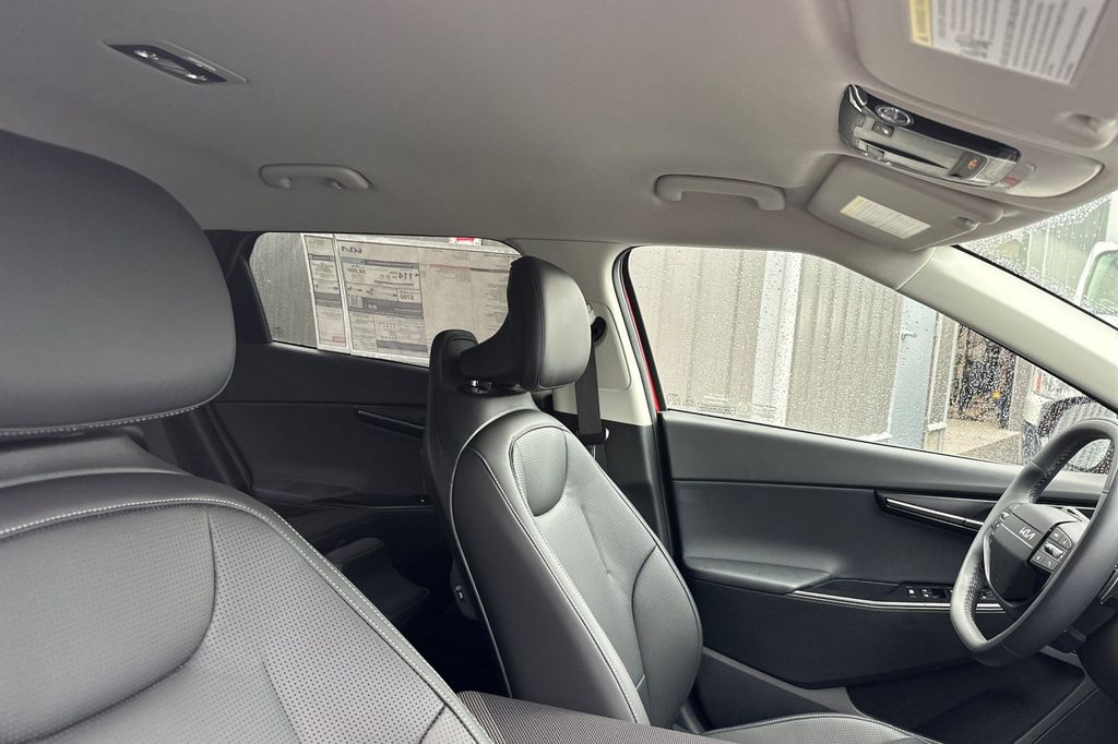 new 2025 Kia EV6 car, priced at $52,930