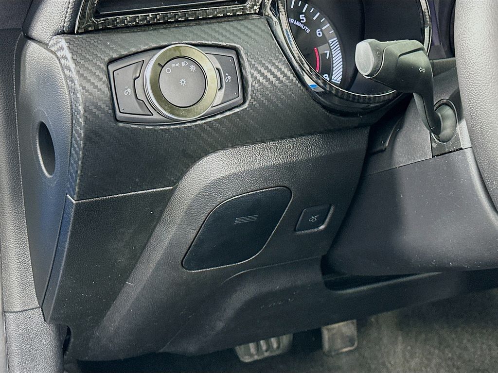 Thumbnail: 2017 Ford Mustang - 10