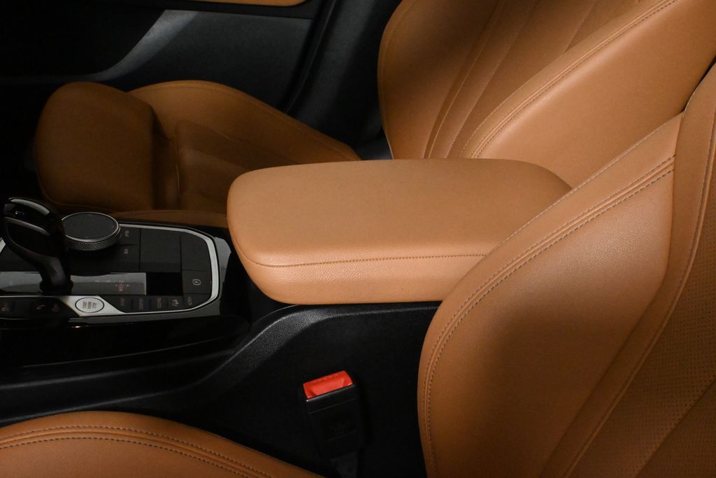 Thumbnail: 2023 BMW X3 - 25