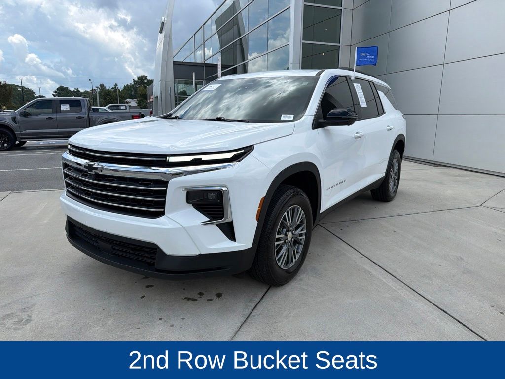 2025 Chevrolet Traverse FWD LT
