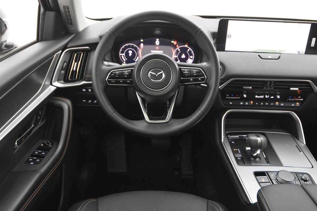 2025 Mazda CX-70 PHEV Premium photo