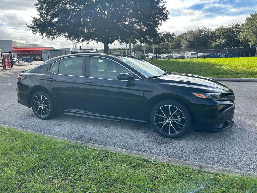 Thumbnail: 2024 Toyota Camry - 7