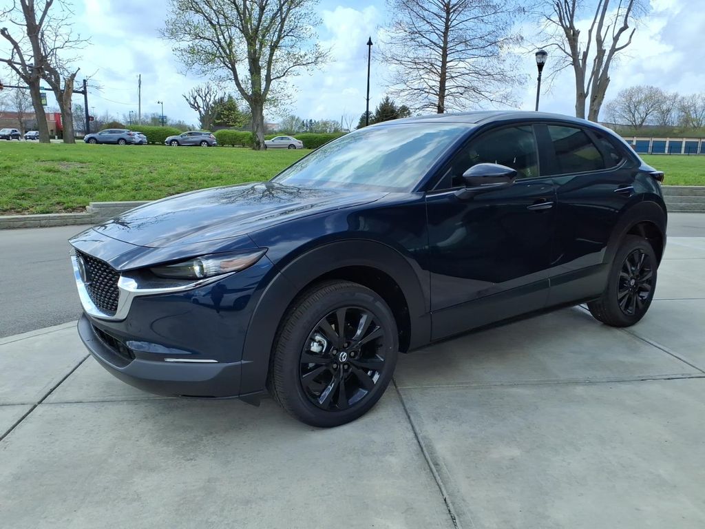 View vehicle photo 3