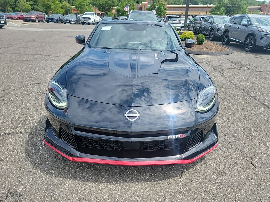 2024 Nissan Z NISMO 8