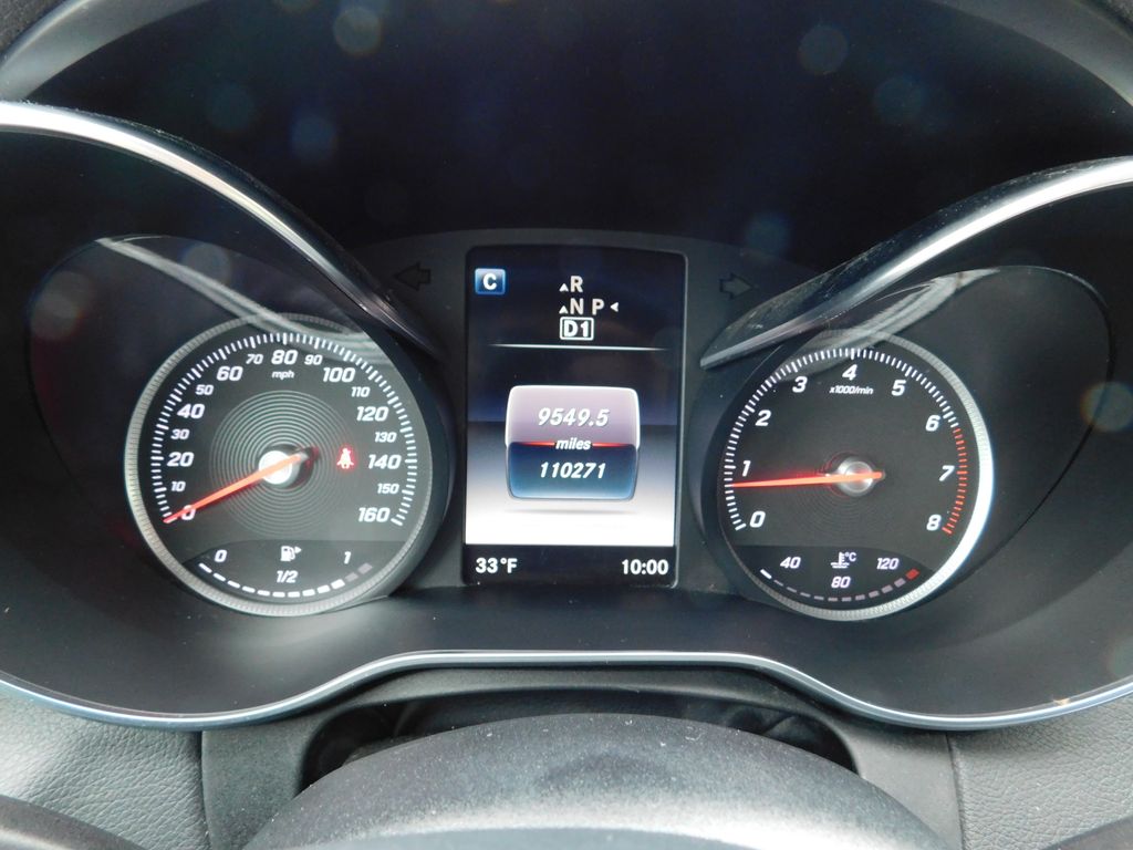 Thumbnail: 2015 Mercedes-Benz C-Class - 10