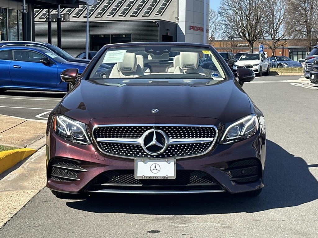 Thumbnail: 2019 Mercedes-Benz E-Class - 16