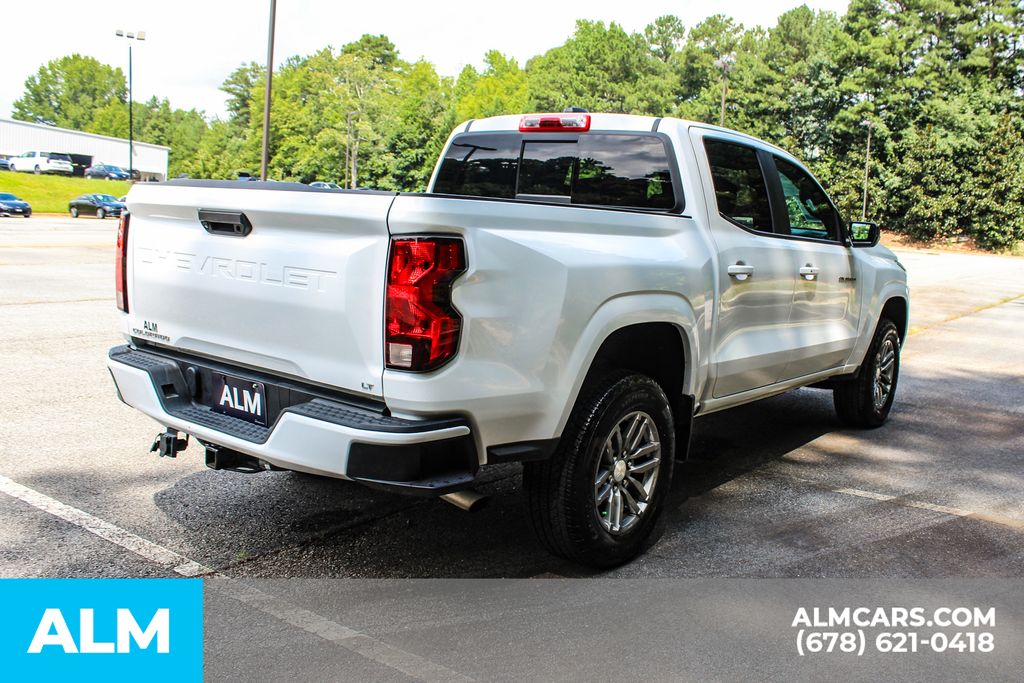 Used 2023 White Chevrolet LT image 5