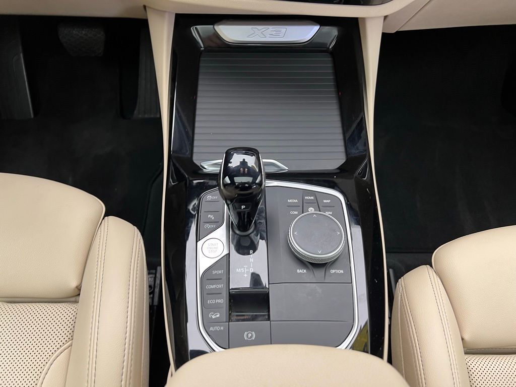 Thumbnail: 2022 BMW X3 - 11