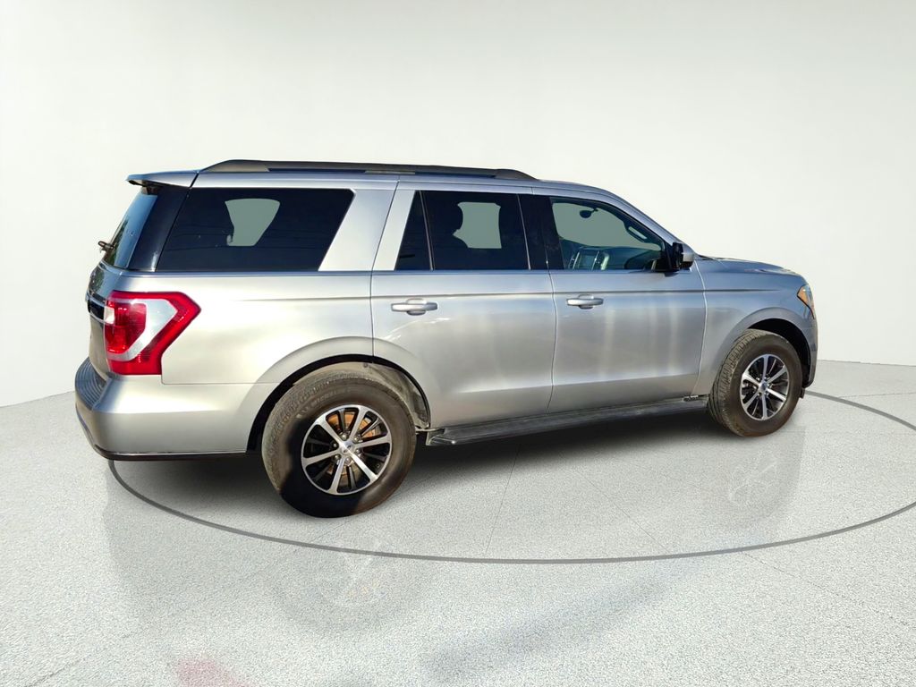 2020 Ford Expedition XLT - 7