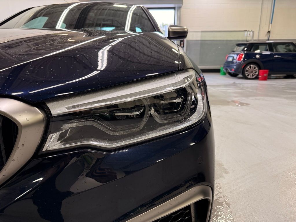 Thumbnail: 2020 BMW 5 Series - 9
