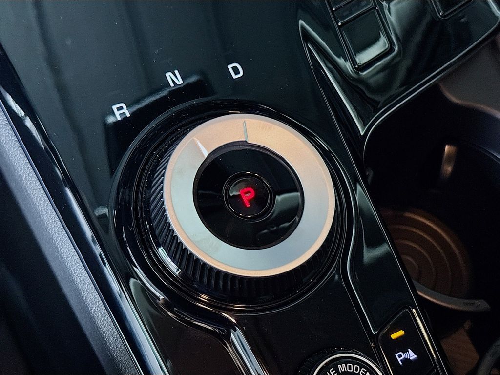 2025 Kia Sportage Hybrid LX